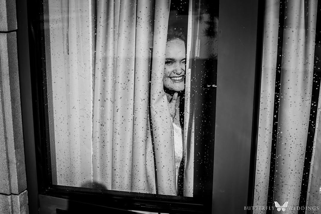 Bride and destination wedding in Prague