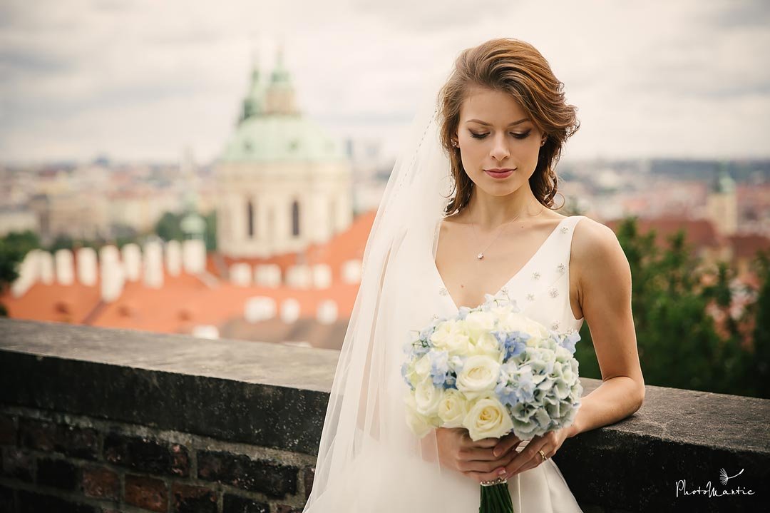 Bride photos in Prague