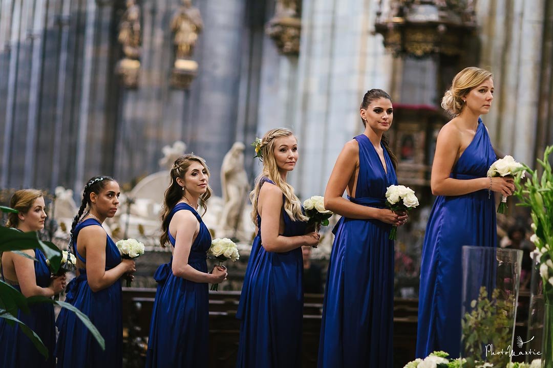 Destination wedding in Prague, blue wedding, bridesmaids