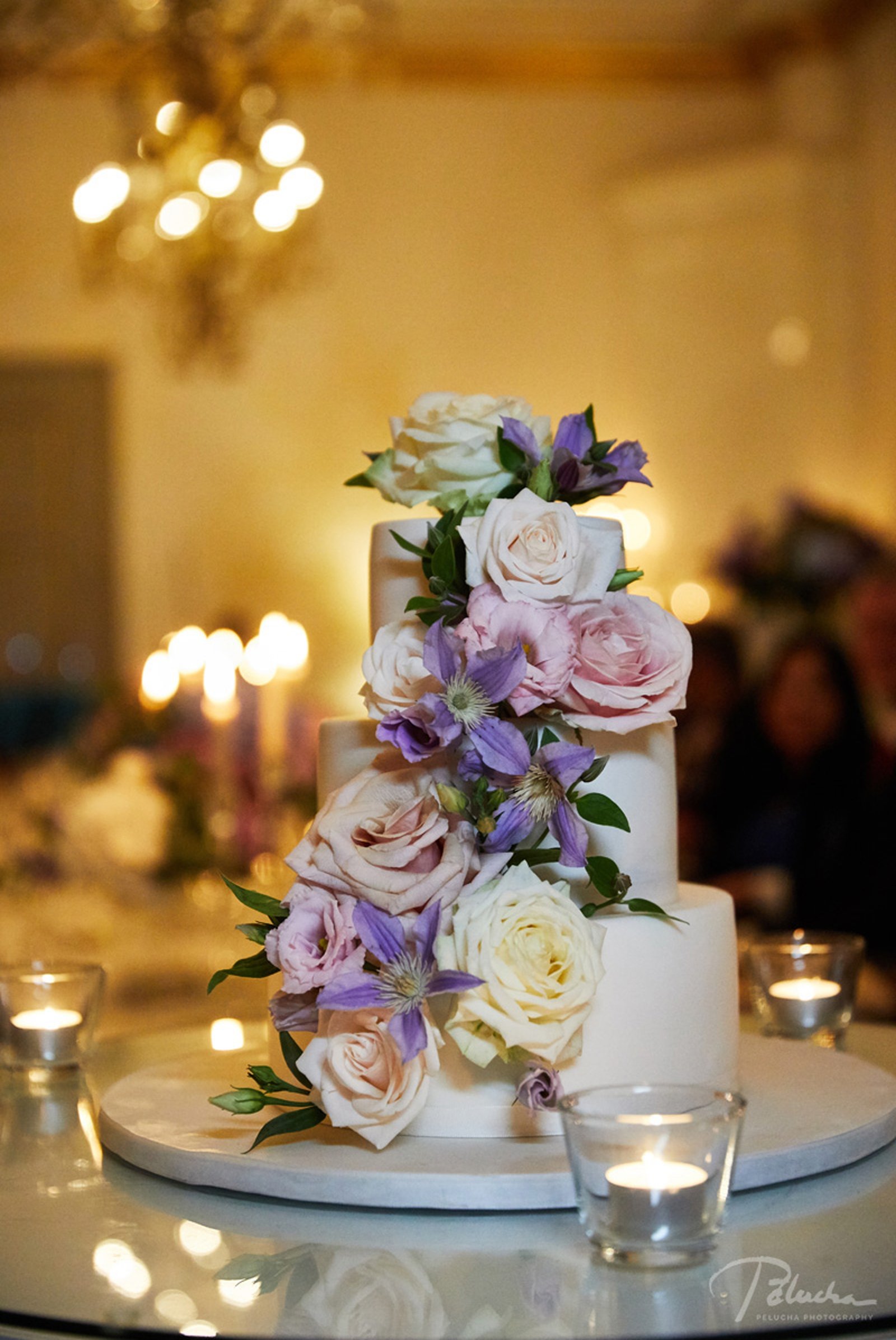 wedding cake at chateau mcely