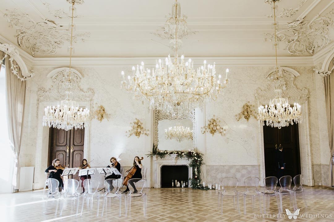 wedding in Clam Gallas Palace in Prague