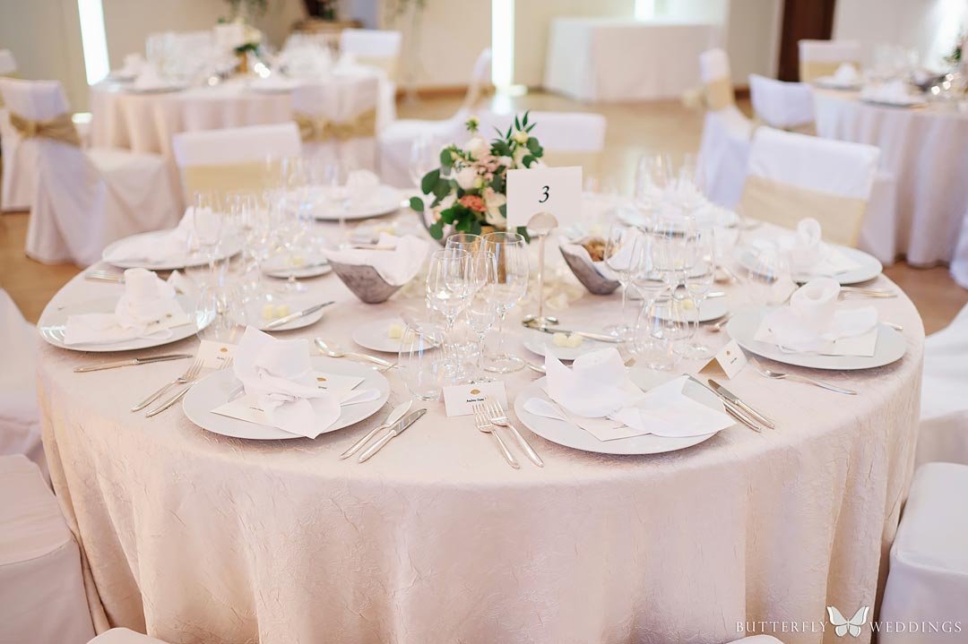 wedding reception in Mandarin Oriental in Prague